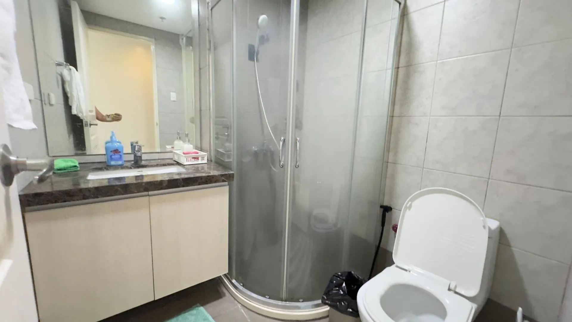 La Suitez 1616 I Monarch Parksuites Balmora Place 马尼拉