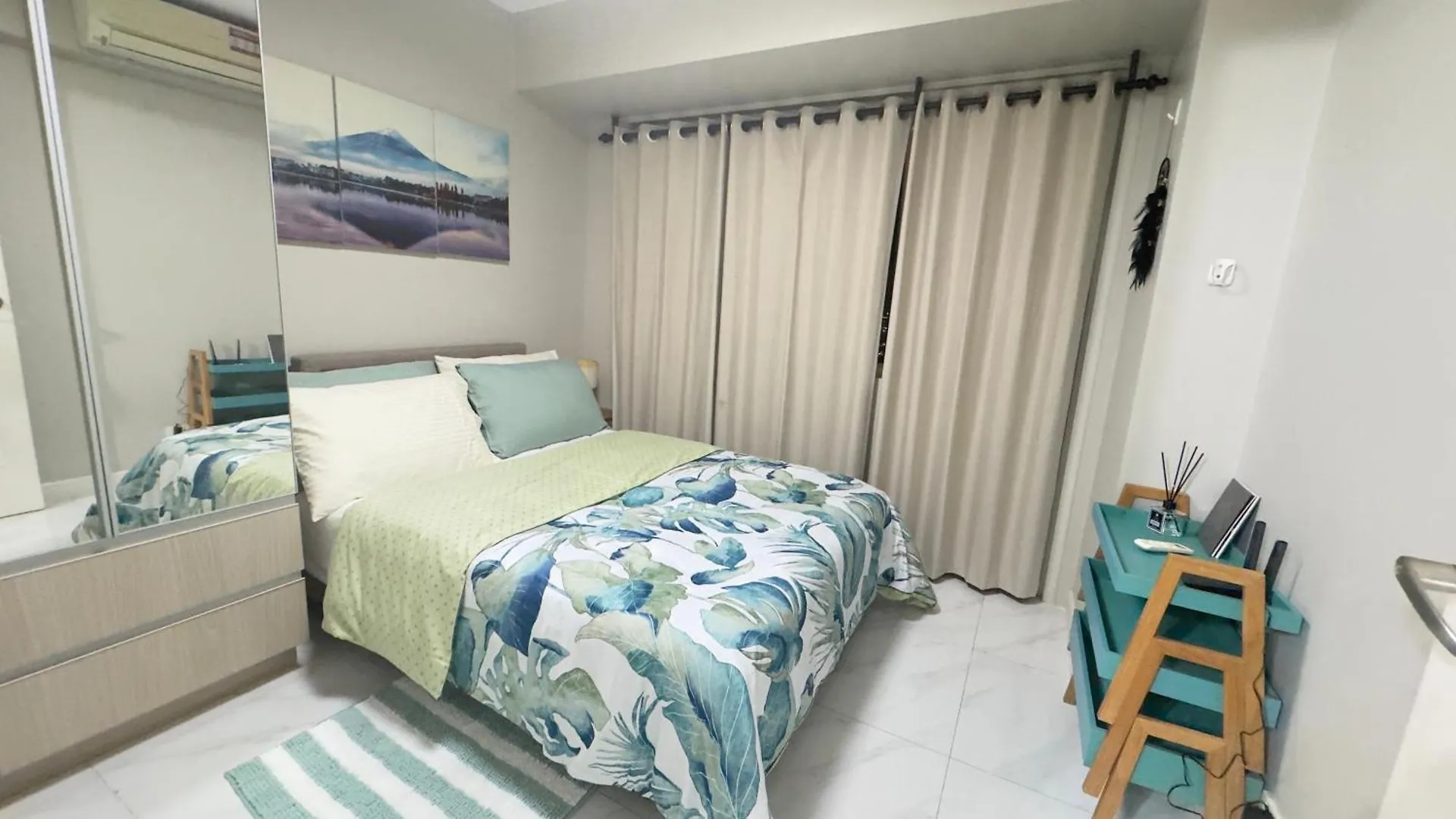 La Suitez 1616 I Monarch Parksuites Balmora Place Philippines