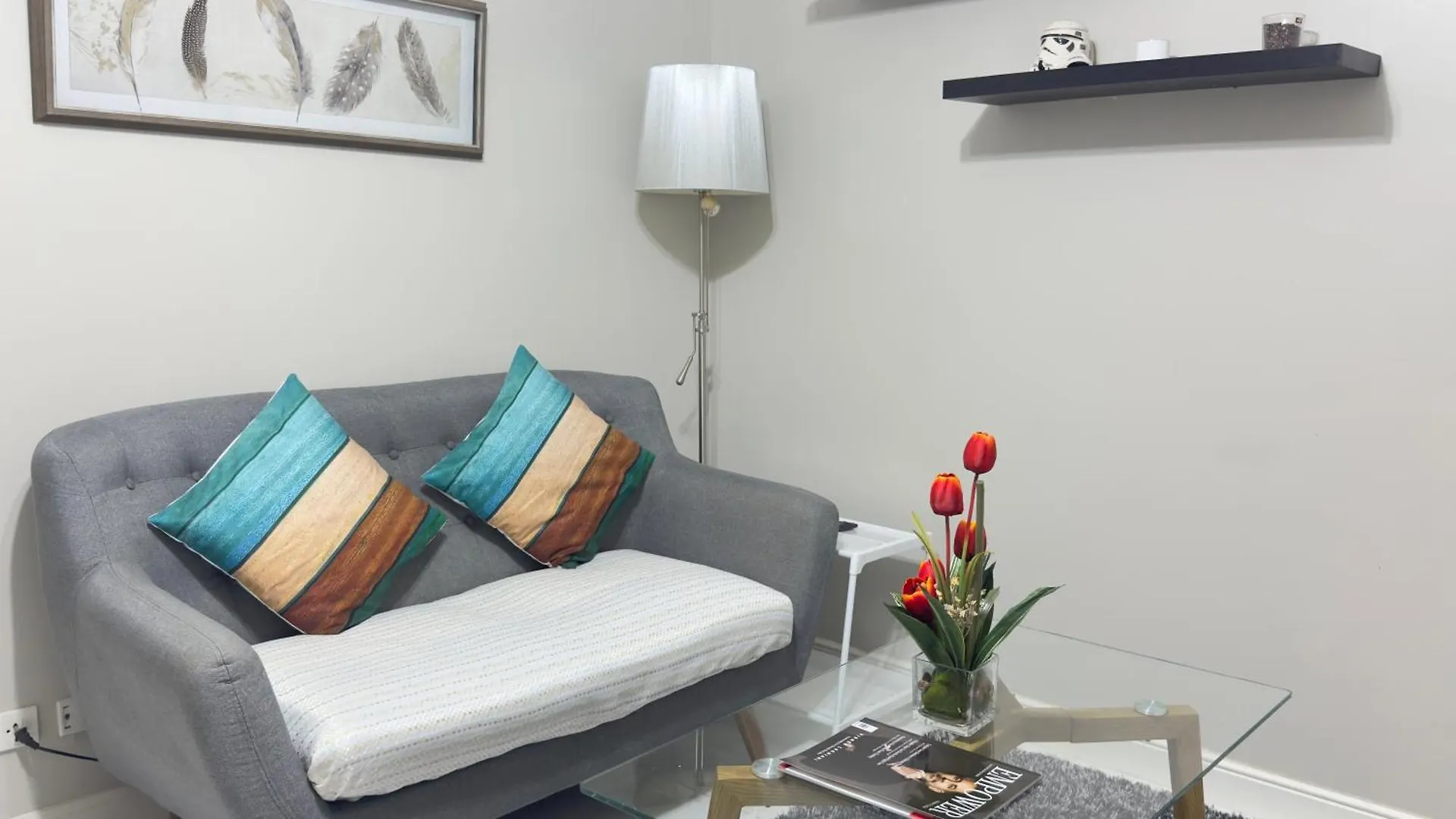 La Suitez 1616 I Monarch Parksuites Balmora Place 0*, Manila Philippines