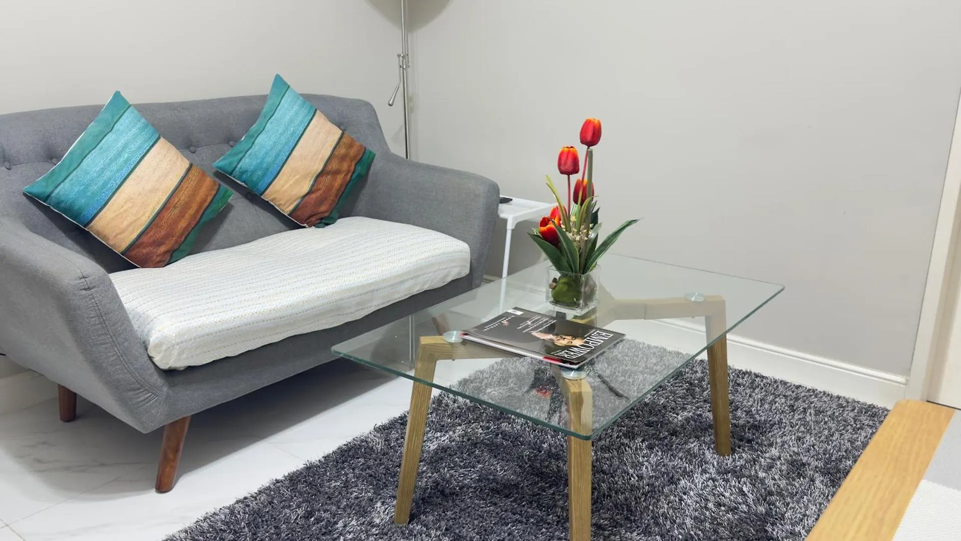 La Suitez 1616 I Monarch Parksuites Balmora Place Manila